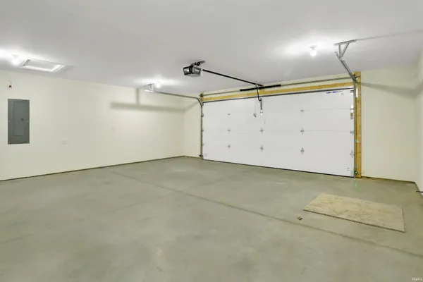$400,000 | 2726 Midora Drive, Evansville, IN 47711
