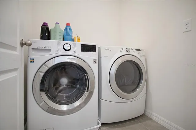 $2,100 | 736 Brooklet Drive, Davenport, FL 33837