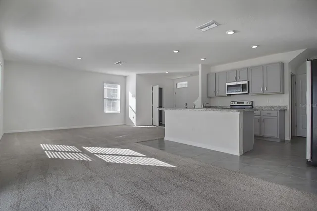 $2,100 | 736 Brooklet Drive, Davenport, FL 33837