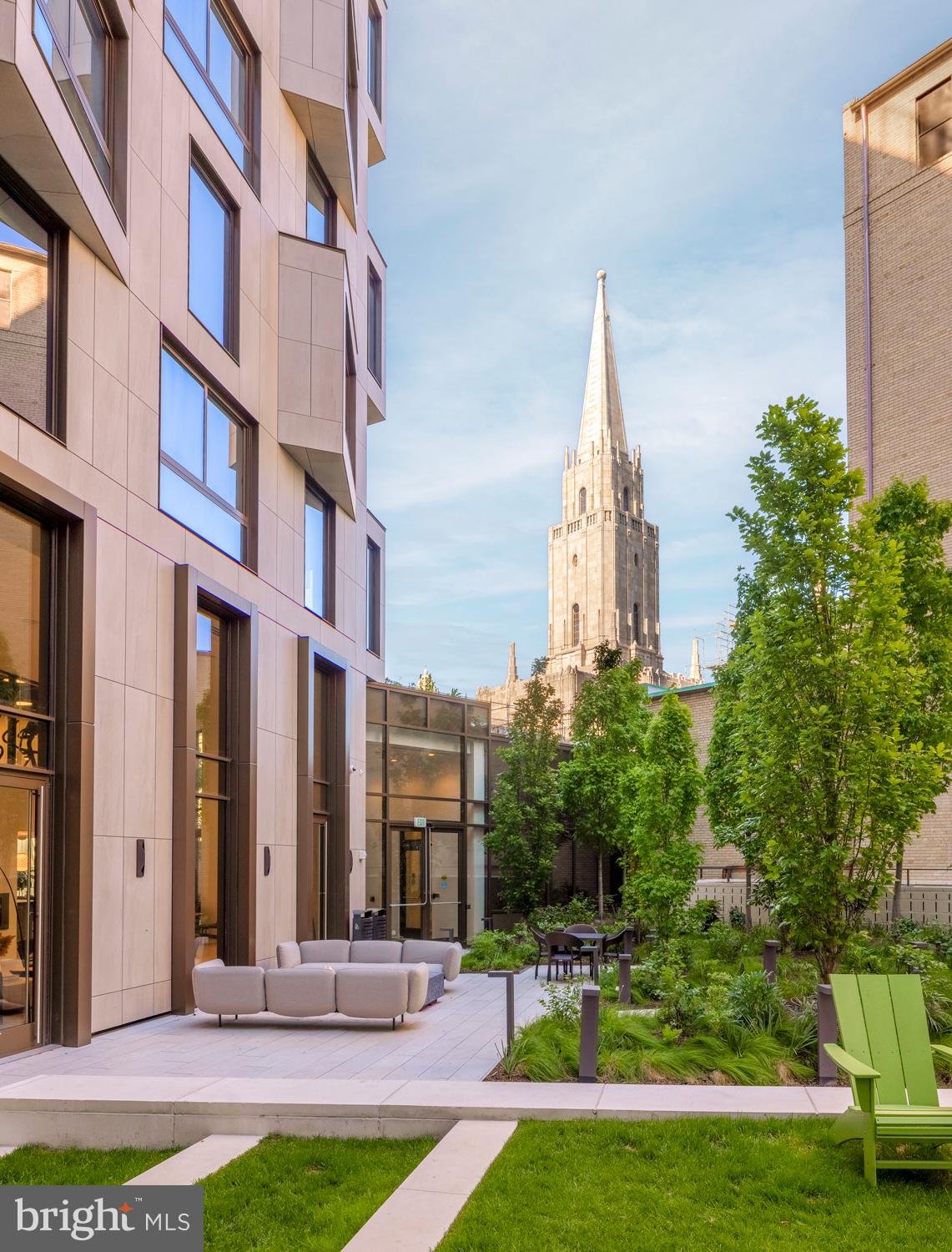 1630 Columbia Road Northwest, Unit 407 Washington, DC 20009 - Photo 11 of 22 Outdoor common space