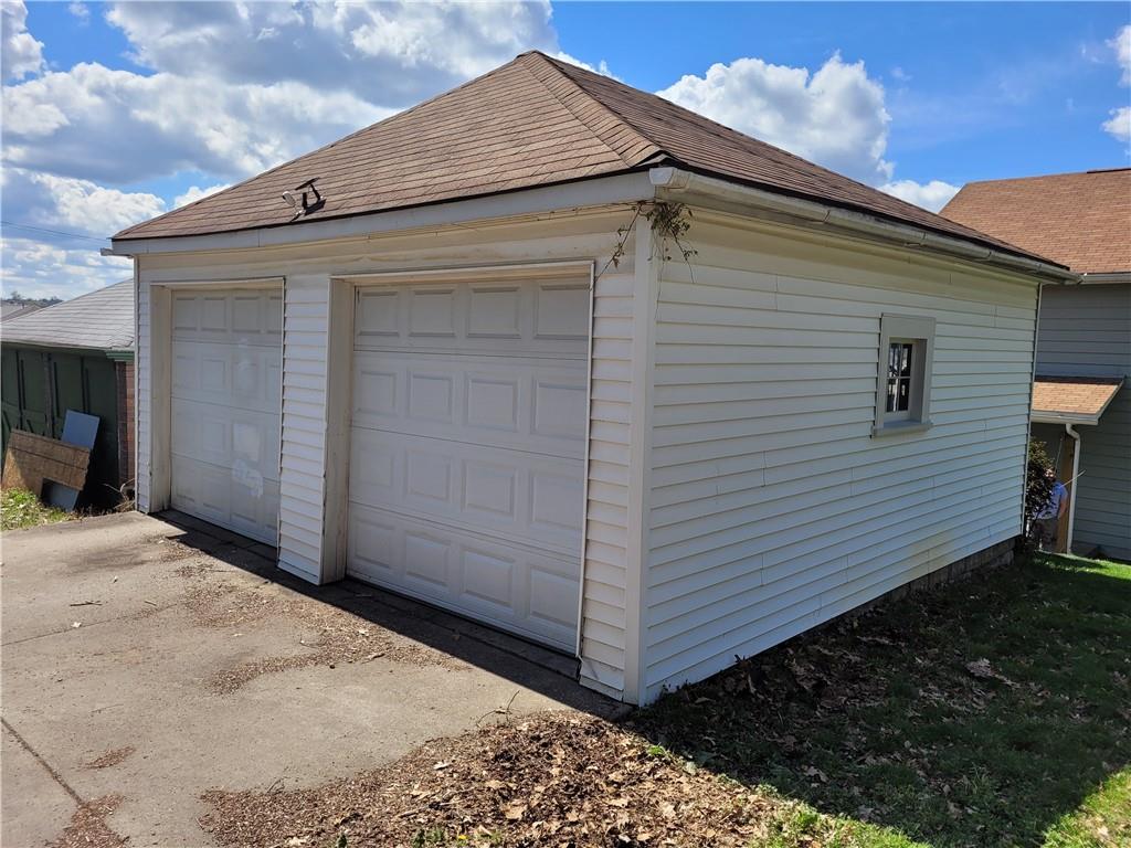 481 Mecklem Avenue Rochester, PA 15074 - Photo 14 of 17