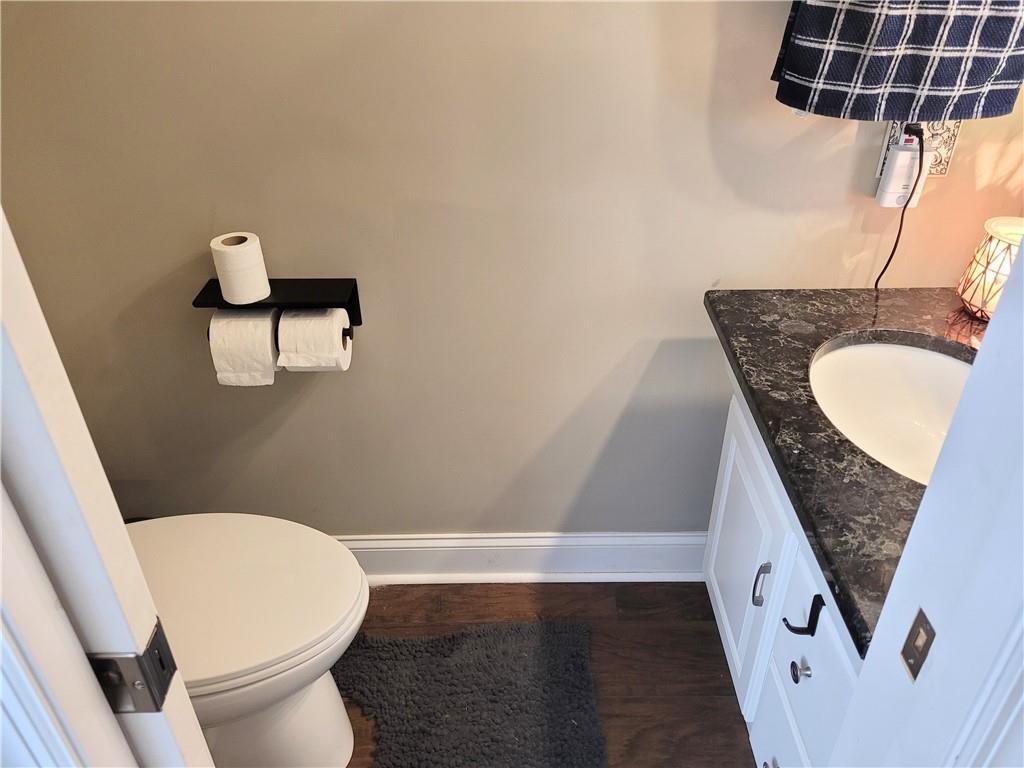 481 Mecklem Avenue Rochester, PA 15074 - Photo 6 of 17