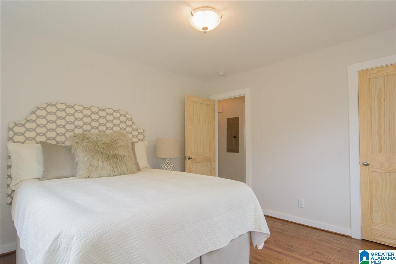 705 47th Street South Birmingham, AL 35222 - Photo 21 of 32