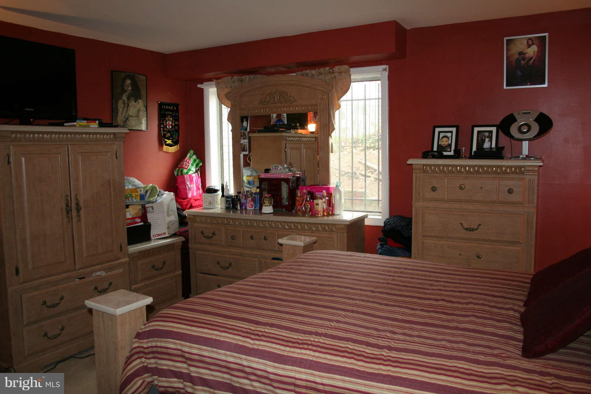 9282 Adelphi Road, Unit 103 Hyattsville, MD 20783 - Photo 4 of 9 Bedroom
