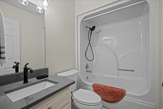 $374,900 | 233 Summerfield Road, Moore, SC 29369