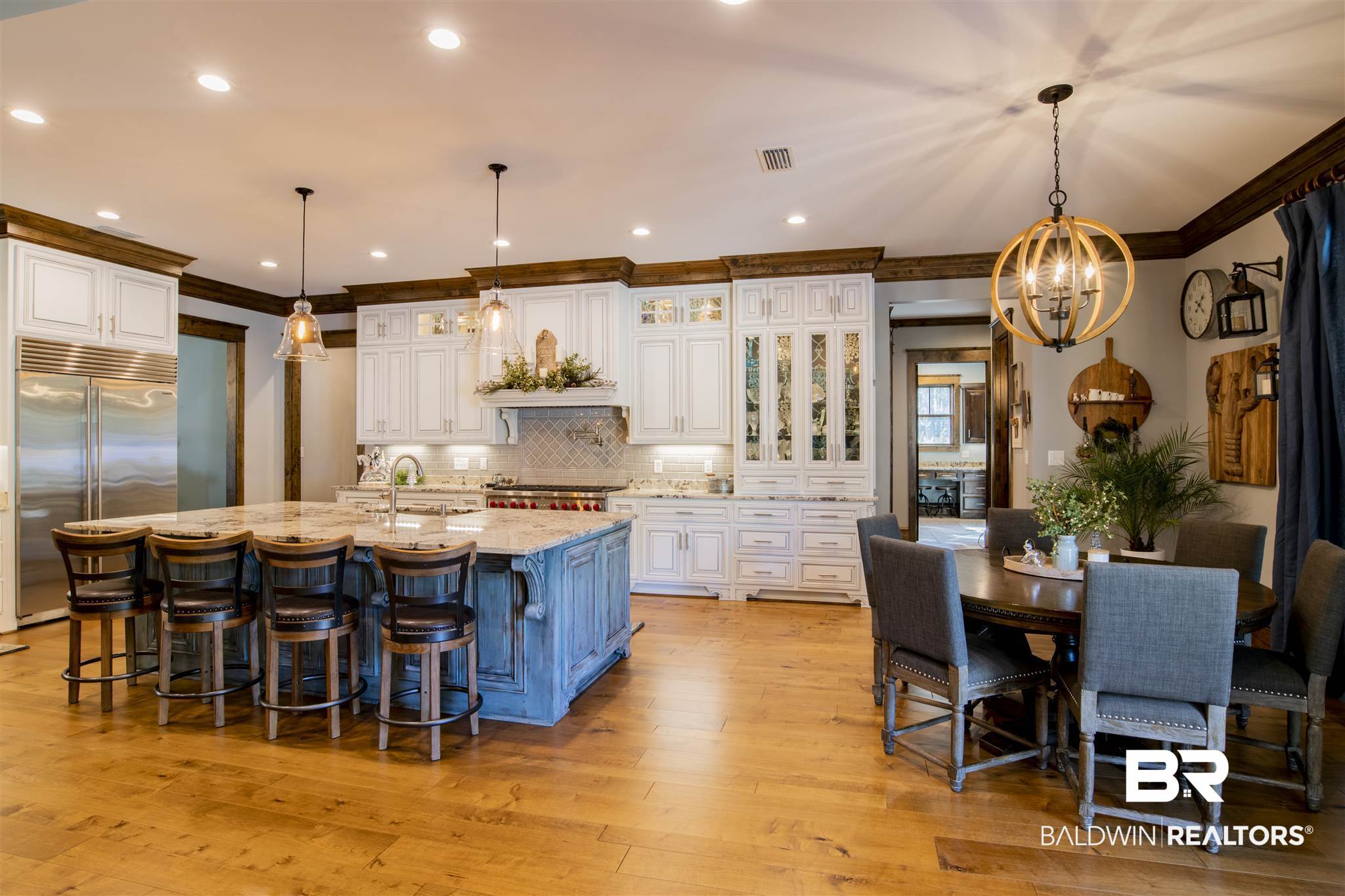 10867 Redfern Road Daphne, AL 36526 - Photo 5 of 47 Gourmet Kitchen w/Island