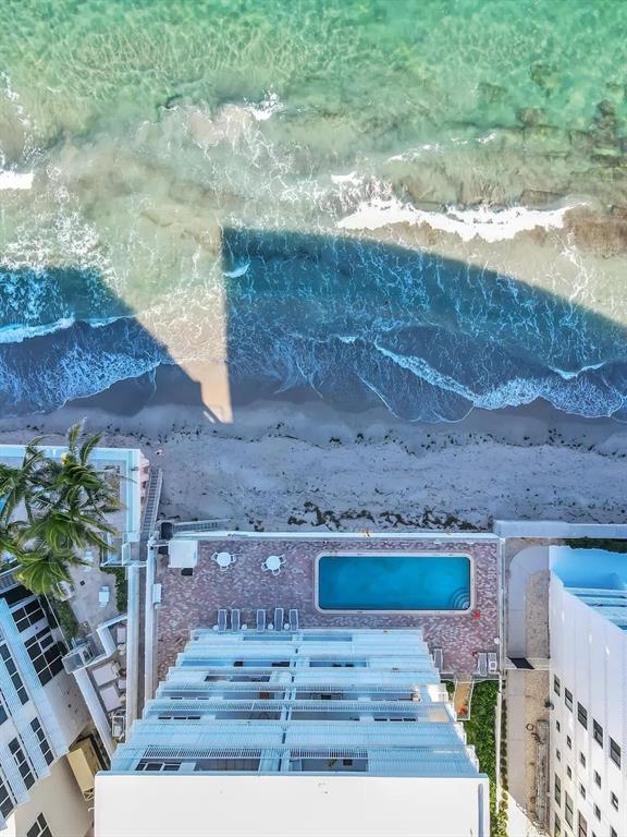 3580 South Ocean Boulevard, Unit 6C South Palm Beach, FL 33480 - Photo 3 of 12