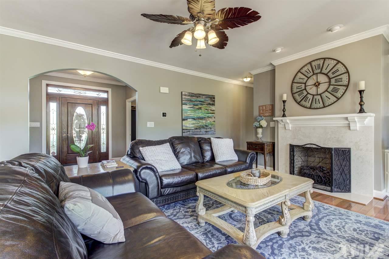 620 McGee Road Benson, NC 27504 - Photo 8 of 30 Gallery Image 8