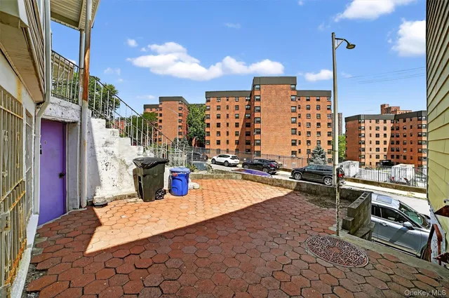 $800,000 | 105 Palisade Avenue, Yonkers, NY 10701