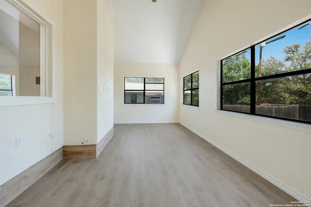 $2,800 | 8614 Brookhaven Drive, San Antonio, TX 78217