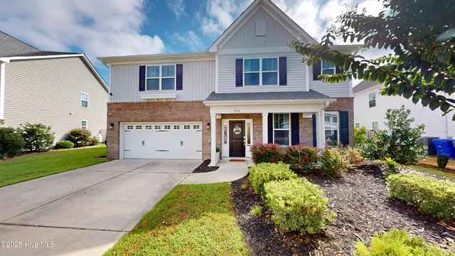$499,899 | 216 Waldorf Way, Hampstead, NC 28443