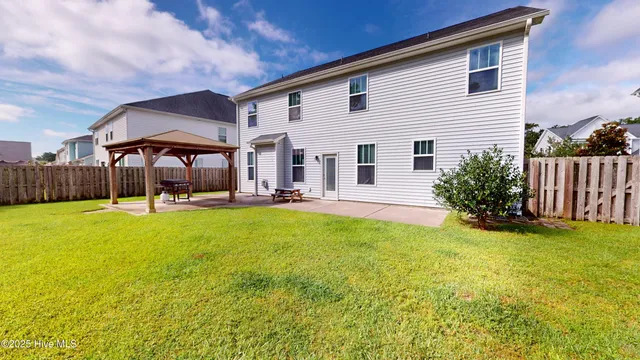 $499,899 | 216 Waldorf Way, Hampstead, NC 28443