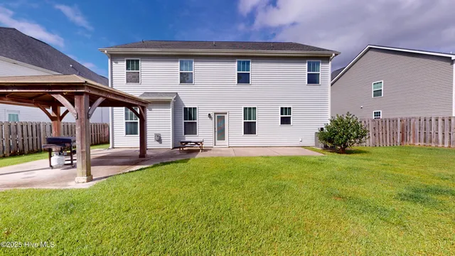 $499,899 | 216 Waldorf Way, Hampstead, NC 28443