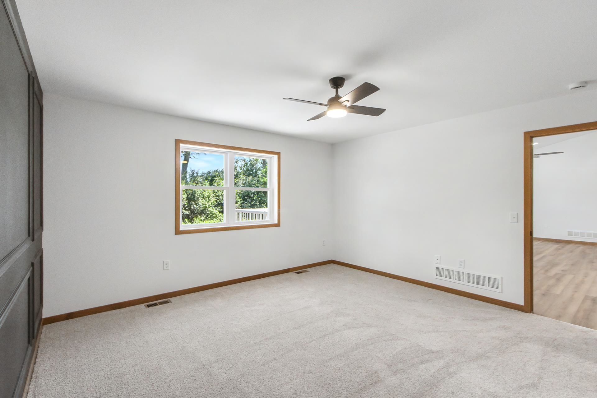 322 Roosevelt Street Baraboo, WI 53913 - Photo 14 of 31