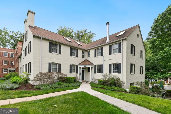 $265,000 | 2212 Washington Avenue, Unit 103, Silver Spring, MD 20910
