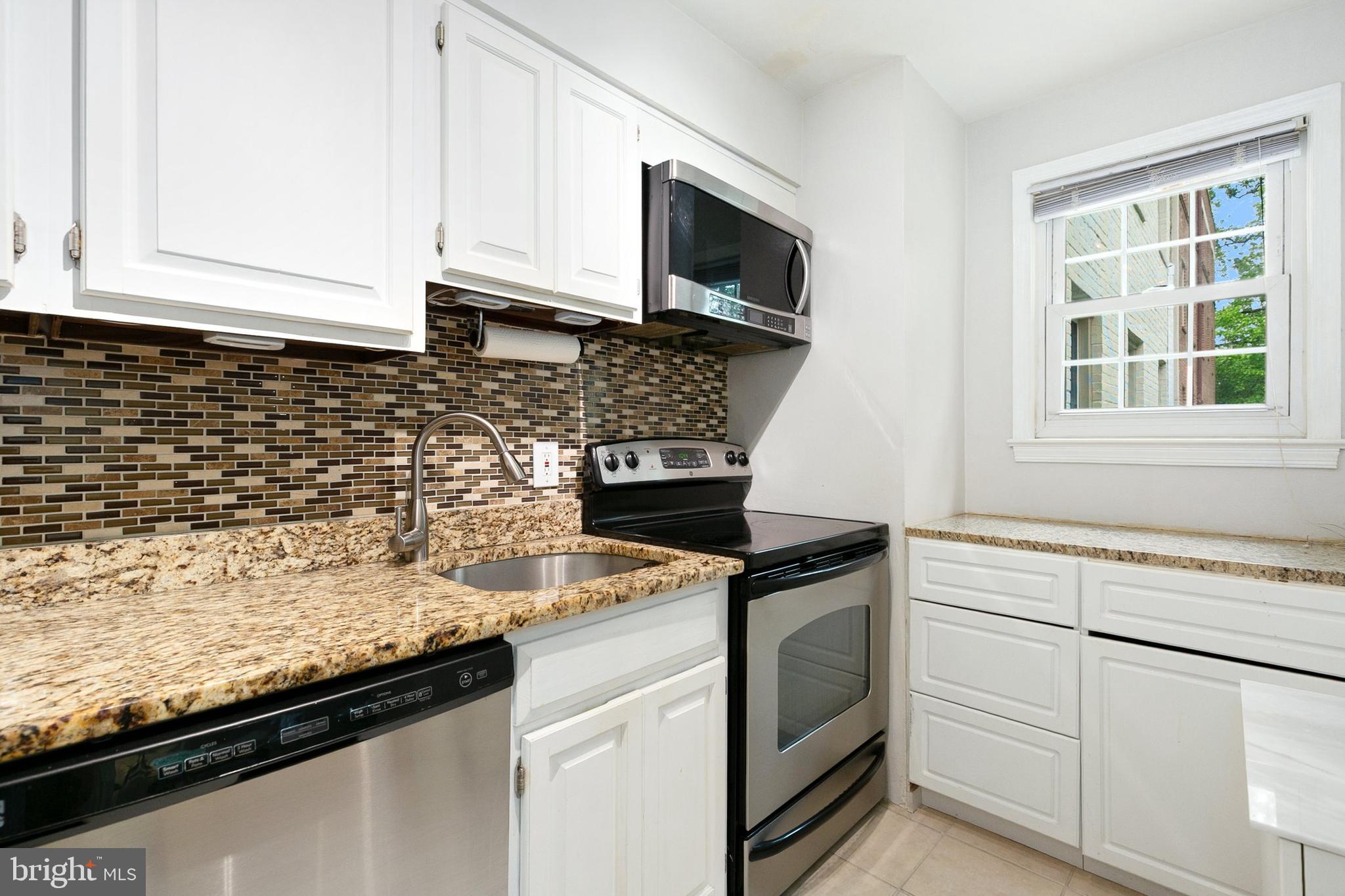2212 Washington Avenue, Unit 103 Silver Spring, MD 20910 - Photo 17 of 43