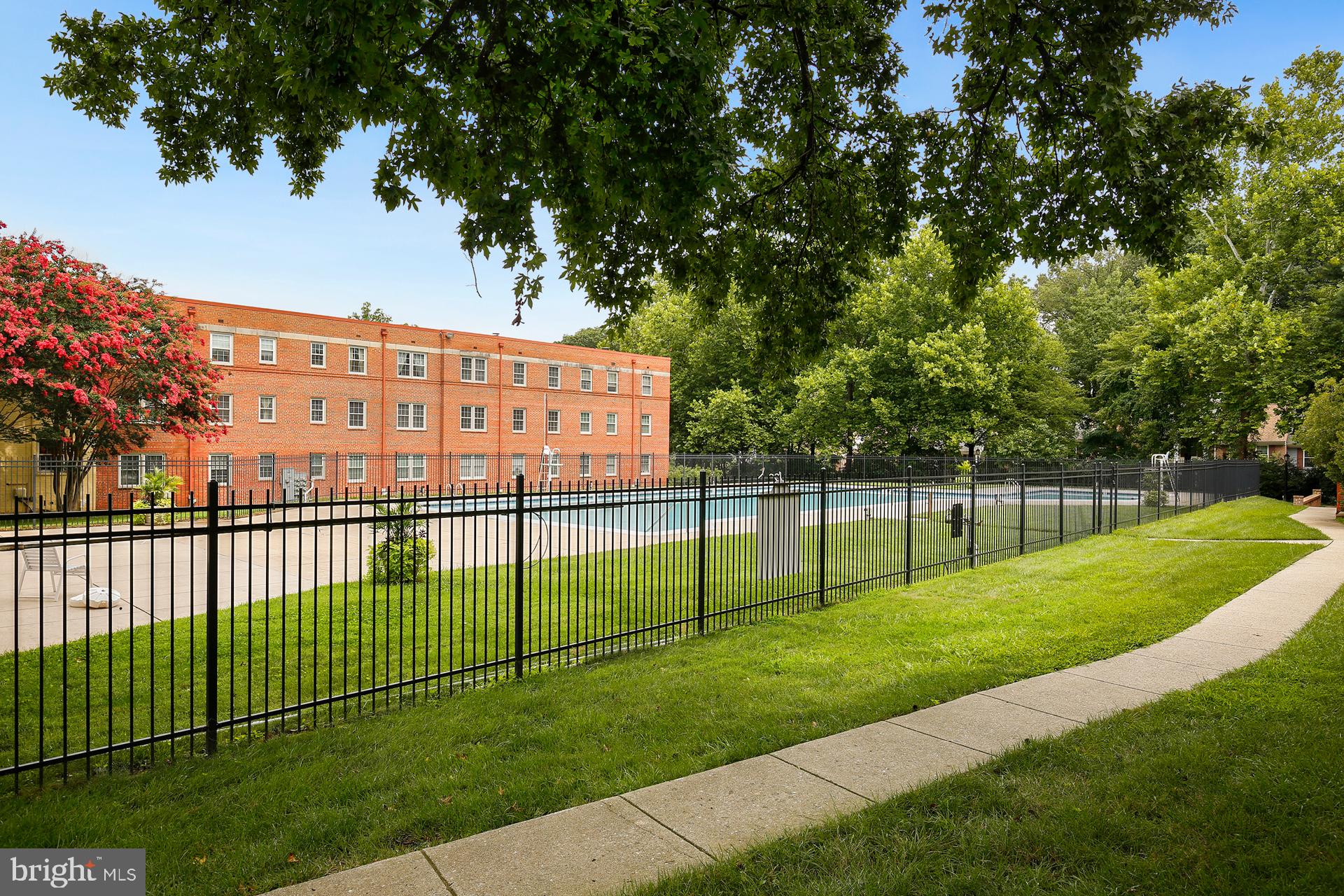 2212 Washington Avenue, Unit 103 Silver Spring, MD 20910 - Photo 31 of 43