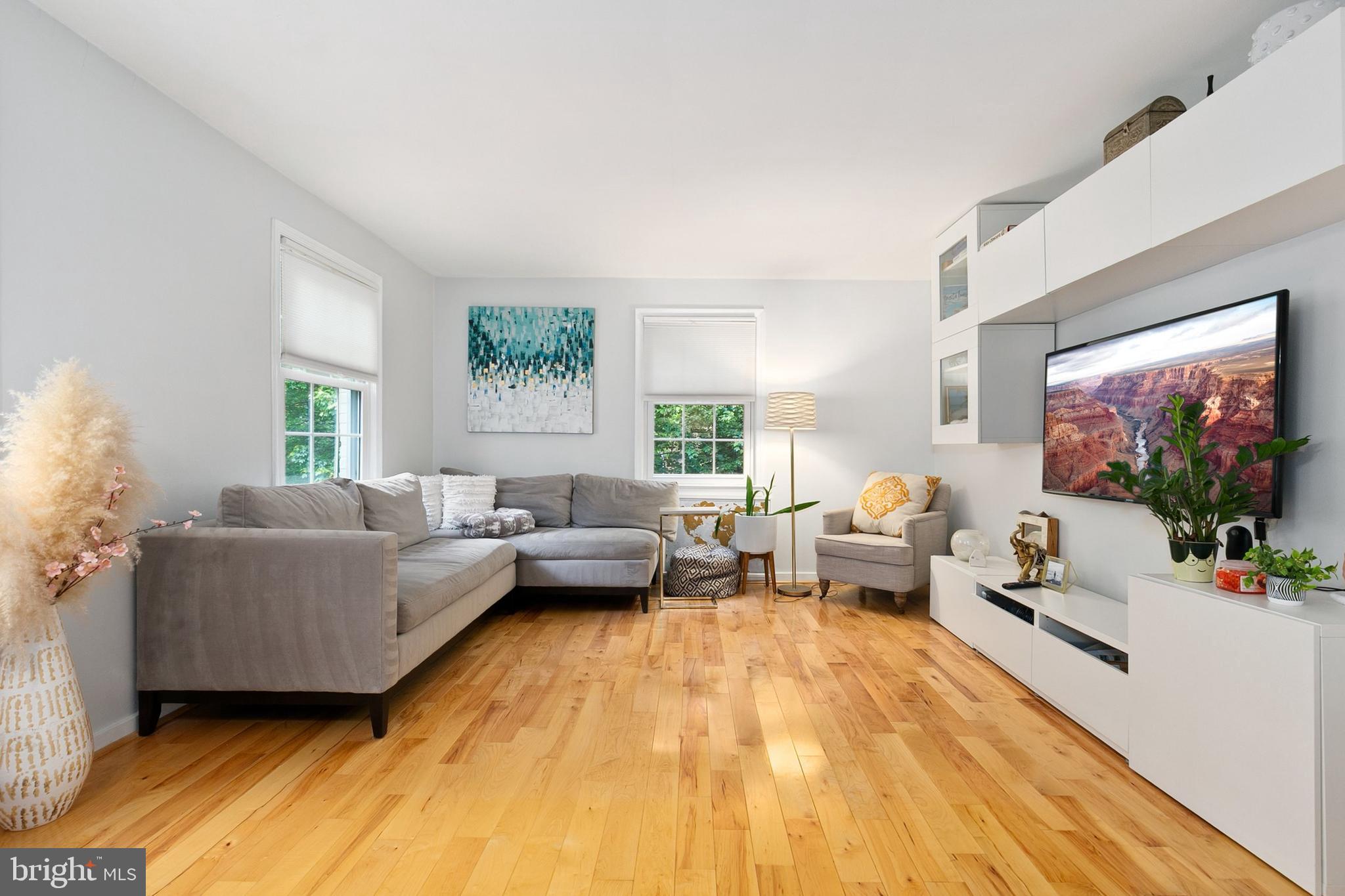 2212 Washington Avenue, Unit 103 Silver Spring, MD 20910 - Photo 4 of 43