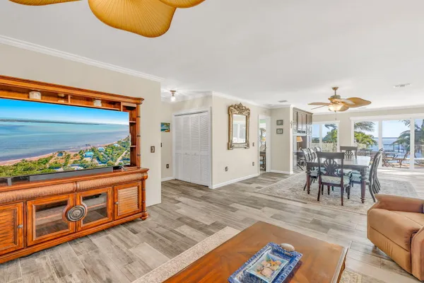 $2,699,000 | 1233 Ave A, Big Pine Key, FL 33043