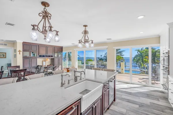 $2,699,000 | 1233 Ave A, Big Pine Key, FL 33043