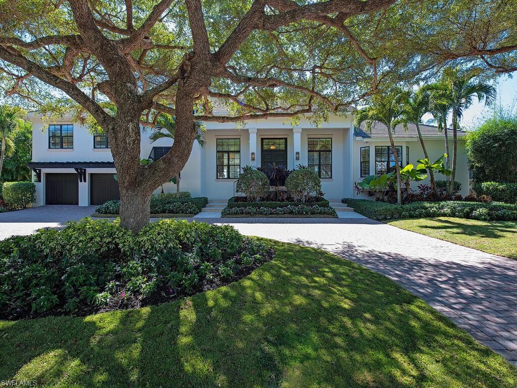 440 Springline Drive Naples, FL 34102 - Photo 2 of 28