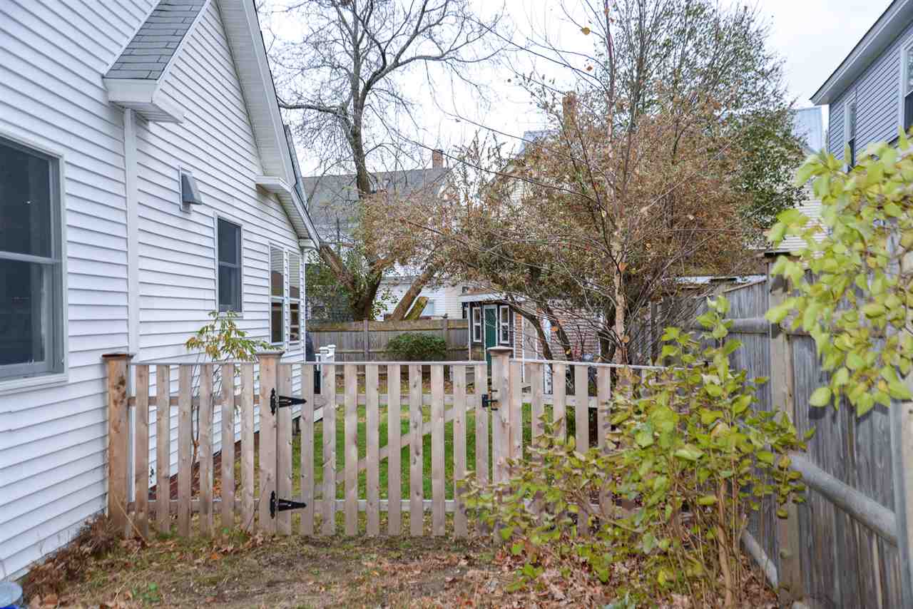 8 School Street Exeter, NH 03833 - Photo 7 of 33