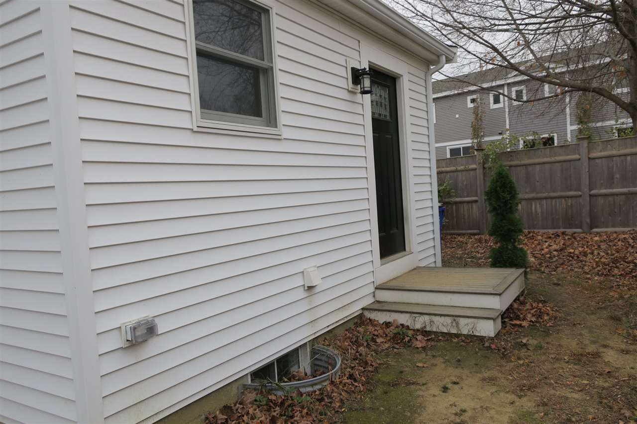 8 School Street Exeter, NH 03833 - Photo 8 of 33