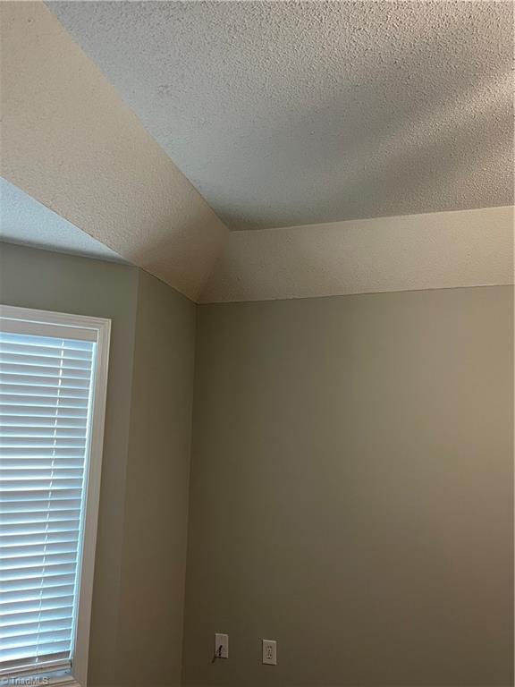 4740 Beckel Road Winston-Salem, NC 27127 - Photo 9 of 33