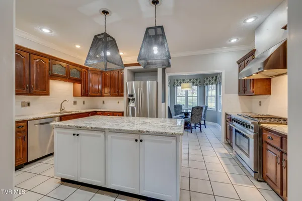 $595,000 | 1001 Fiddlers Way, Kingsport, TN 37664