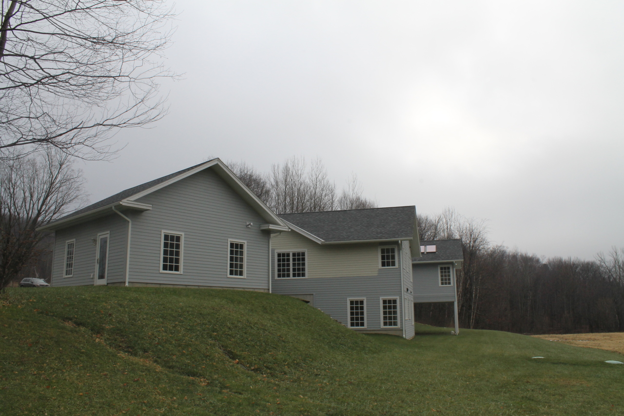 187 Bailey Road Lanesborough, MA 01237 - Photo 9 of 14 Other side view