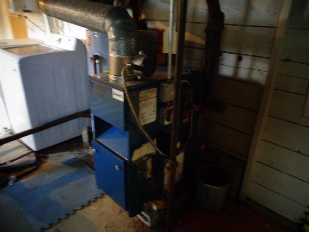 13 Clarendon Road, Unit 2 Belmont, MA 02478 - Photo 24 of 26