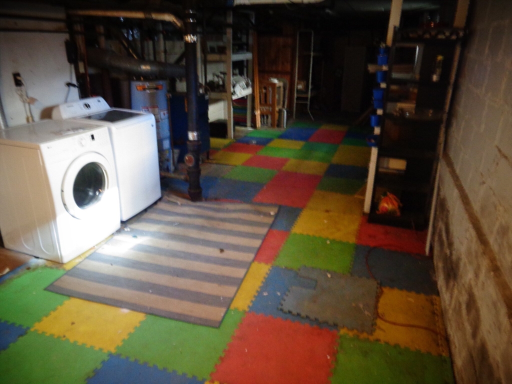 13 Clarendon Road, Unit 2 Belmont, MA 02478 - Photo 25 of 26