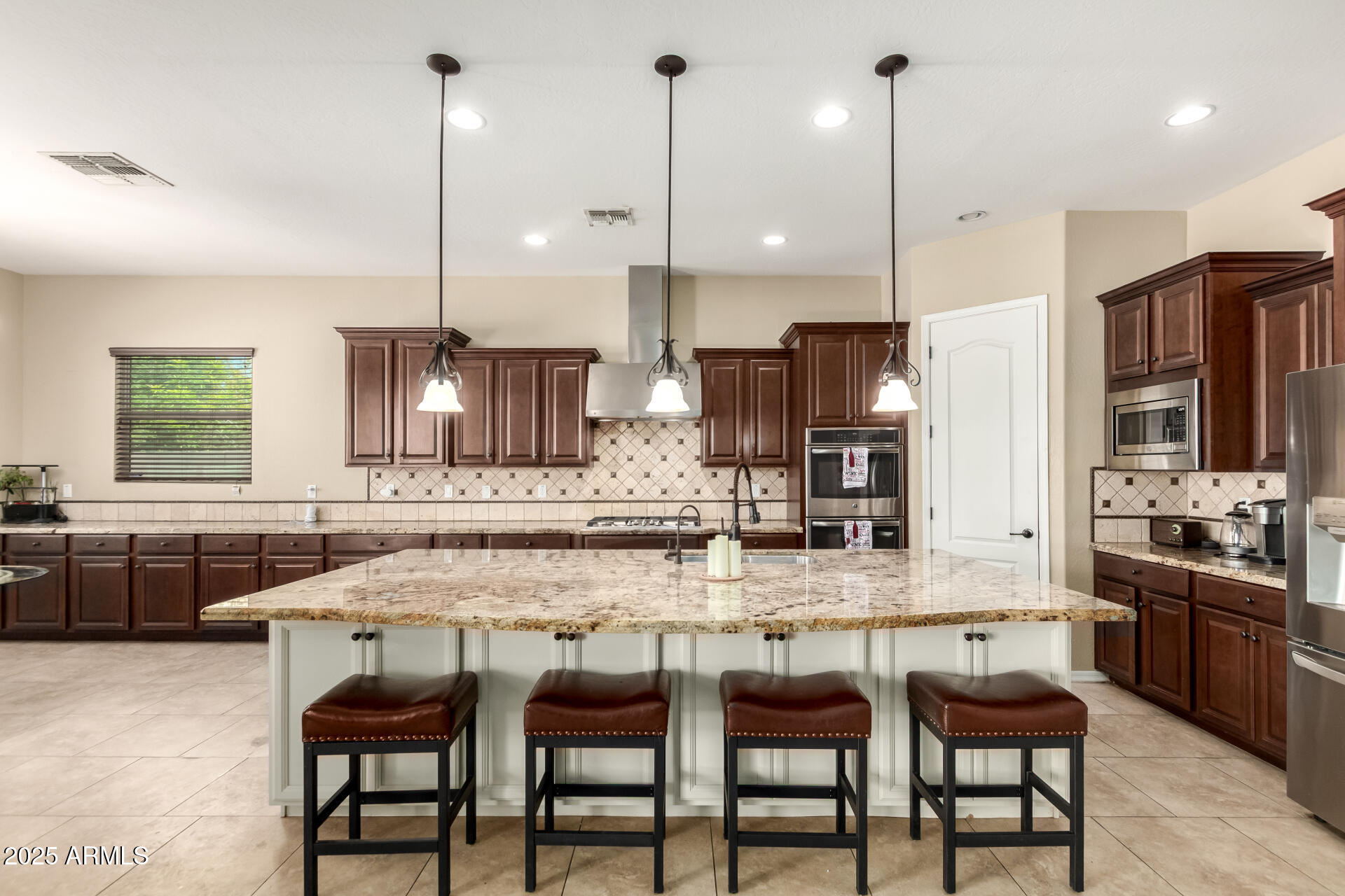 3420 East Bart Street Gilbert, AZ 85295 - Photo 13 of 47 Amazing Chefs Kitchen