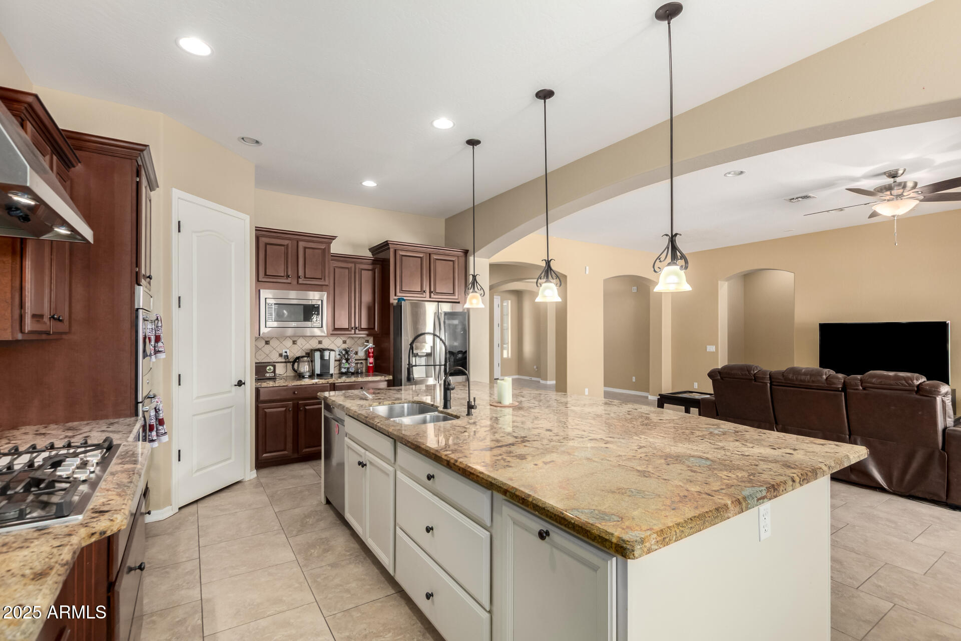 3420 East Bart Street Gilbert, AZ 85295 - Photo 14 of 47 Amazing Chefs Kitchen