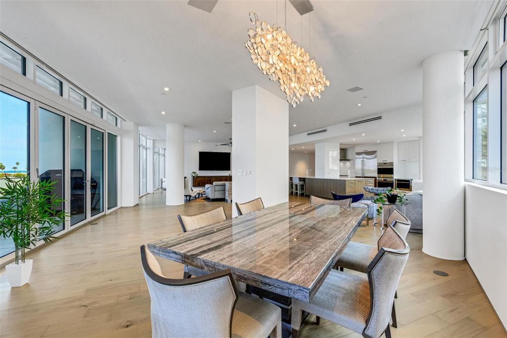 280 Golden Gate Point, Unit 200 Sarasota, FL 34236 - Photo 27 of 94