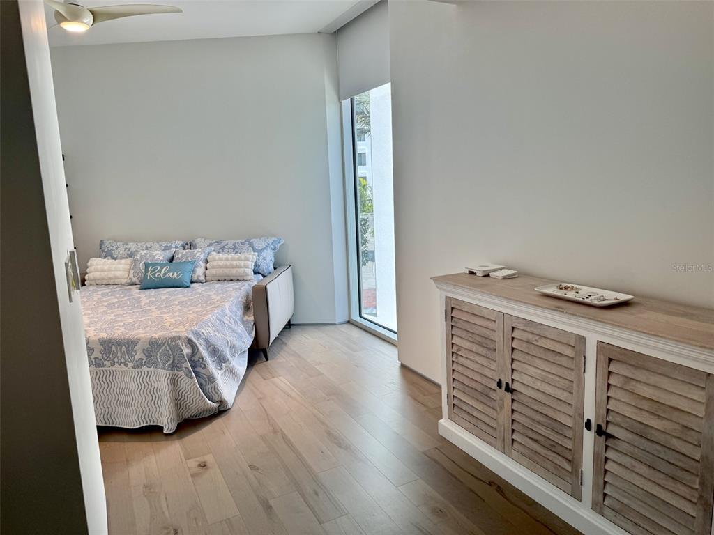 280 Golden Gate Point, Unit 200 Sarasota, FL 34236 - Photo 92 of 94