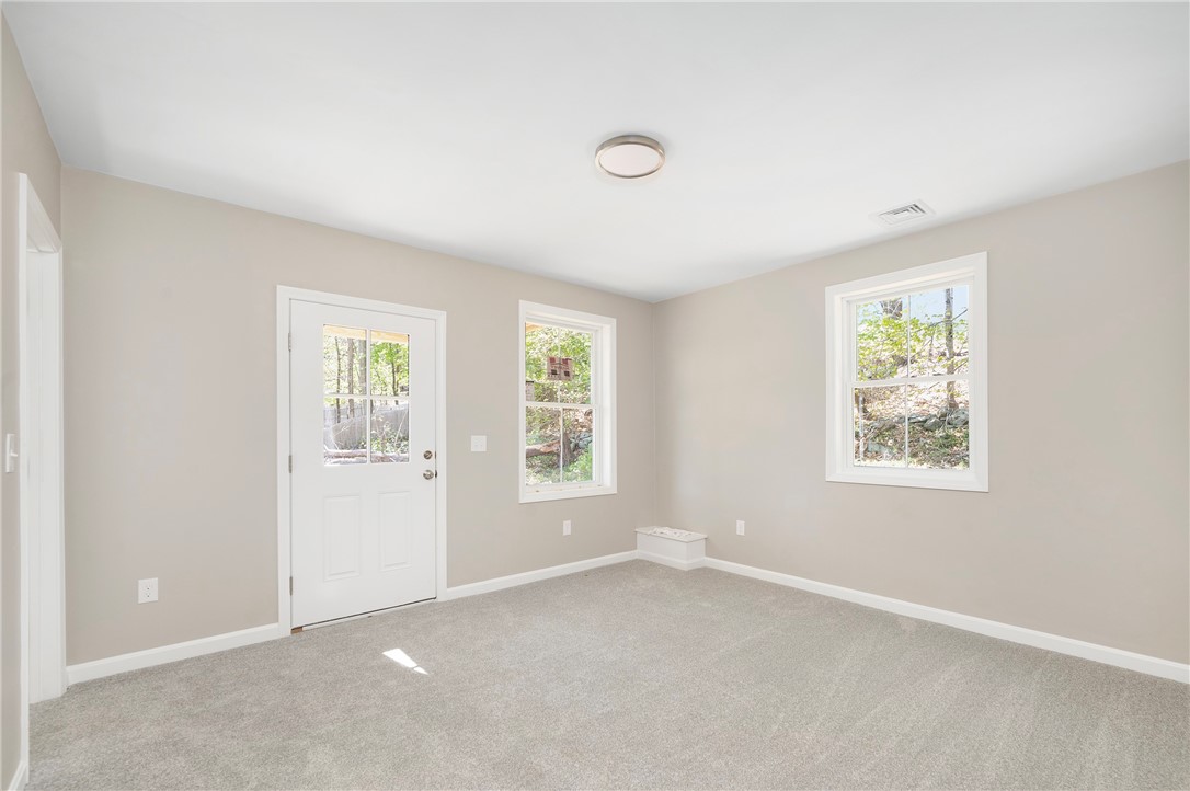 40 Farnum Pike, Unit 4 Smithfield, RI 02917 - Photo 18 of 34