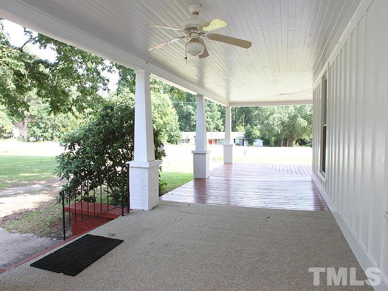 392 Pierce Road Garner, NC 27529 - Photo 3 of 12 Gallery Image 3