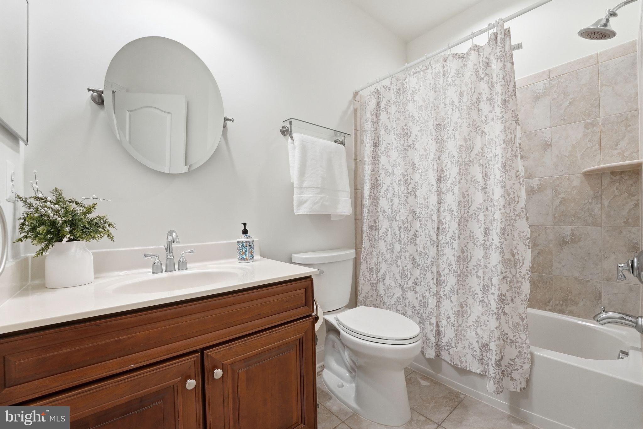 35115 Somerset Ridge Road Locust Grove, VA 22508 - Photo 37 of 68 Hall Half Bath