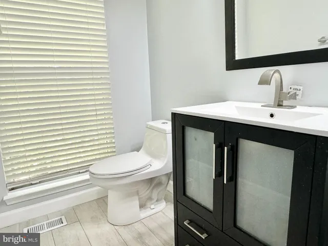 $4,000 | 13202 Mountain Ash Court, Woodbridge, VA 22192