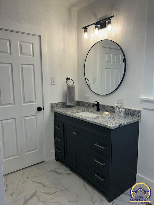 1024 Southwest Clay Street Topeka, KS 66604 - Photo 11 of 27 Upper Level Bathroom