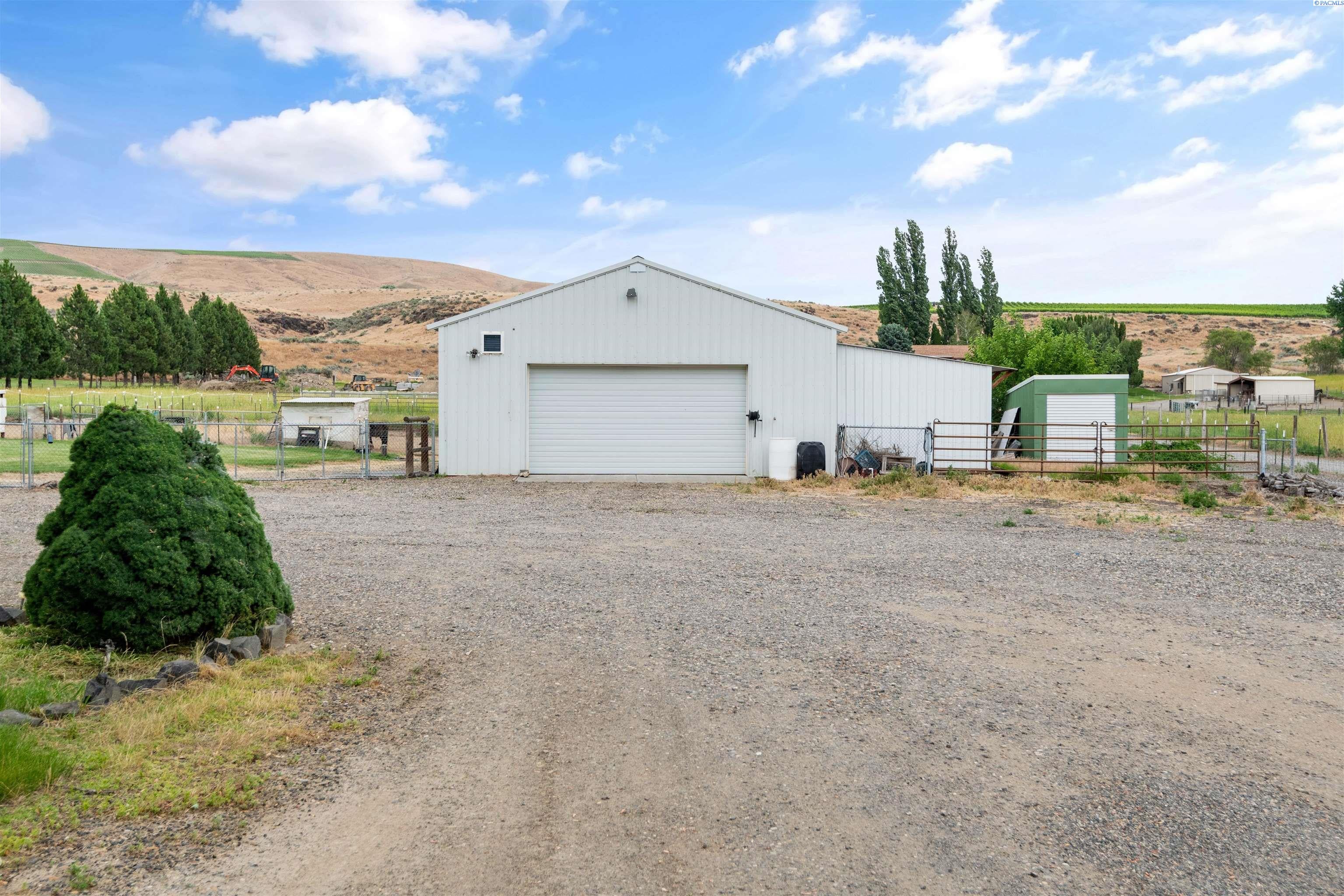 58903 Demoss Road Benton City, WA 99320 - Photo 29 of 45 Gallery Image 29