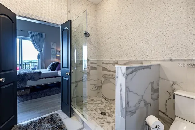 a bathroom with a bathtub