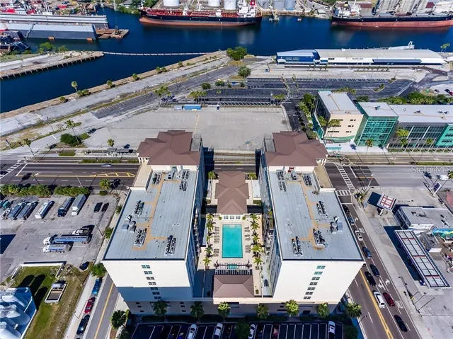 $699,999 | 1238 East Kennedy Boulevard, Unit 1001, Tampa, FL 33602