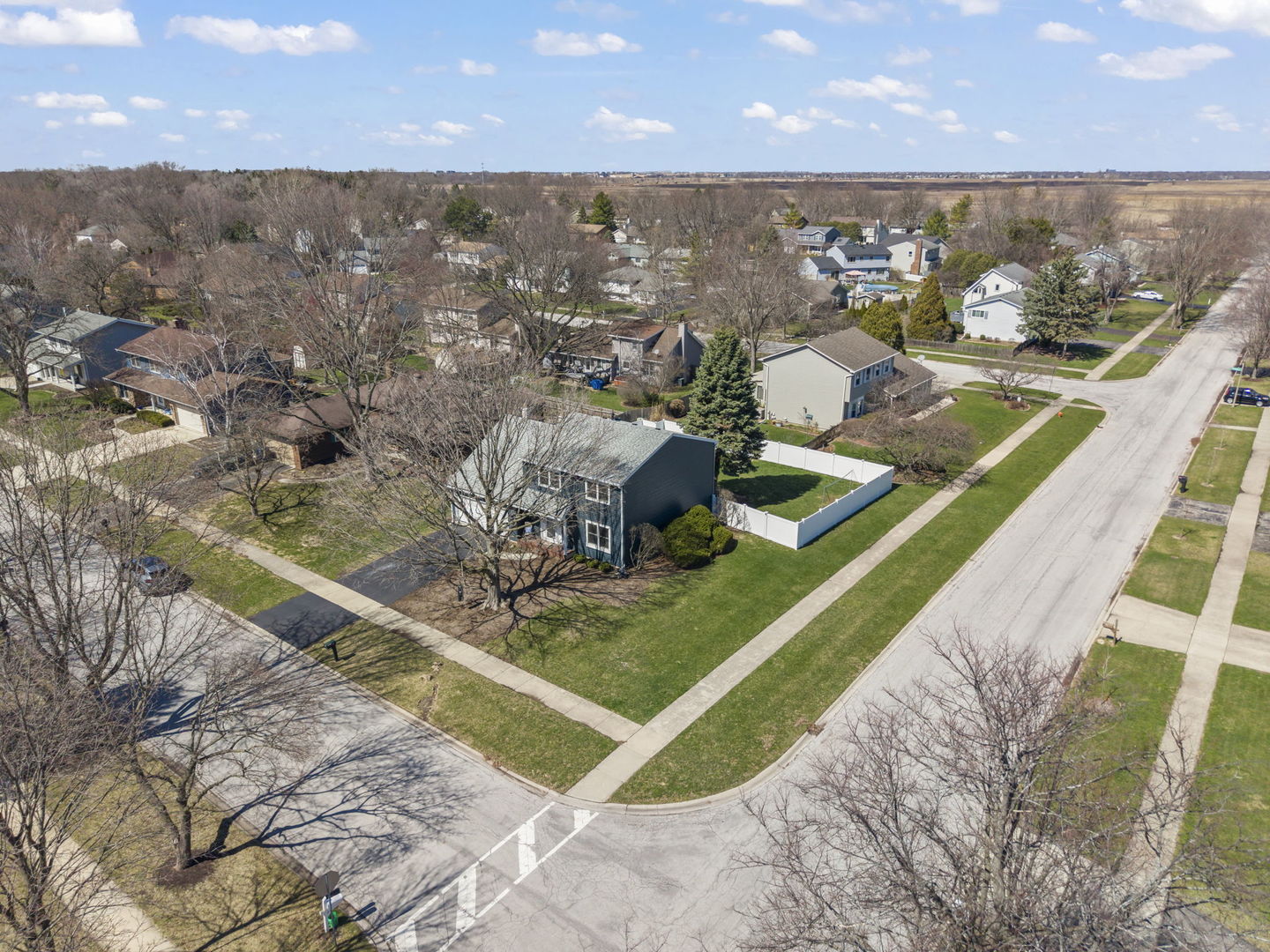 1301 Peshtigo Avenue Naperville, IL 60564 - Photo 28 of 30 a view of a balcony with chairs