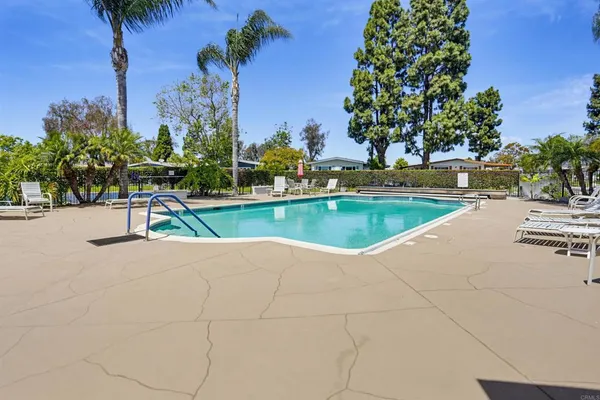 $379,000 | 276 North El Camino Real, Unit 220, Oceanside, CA 92058