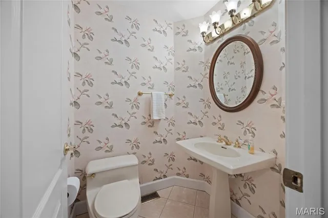 $725,000 | 14316 Spyglass Ridge, Chesterfield, MO 63017