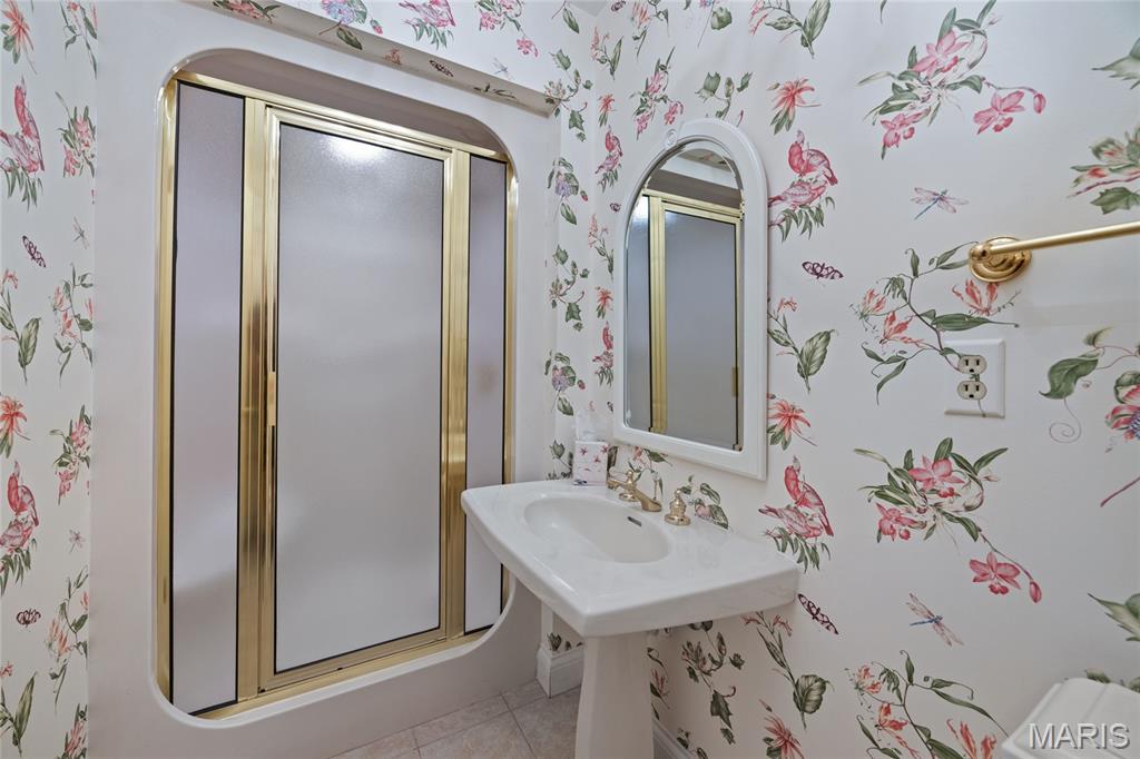 14316 Spyglass Ridge Chesterfield, MO 63017 - Photo 34 of 43