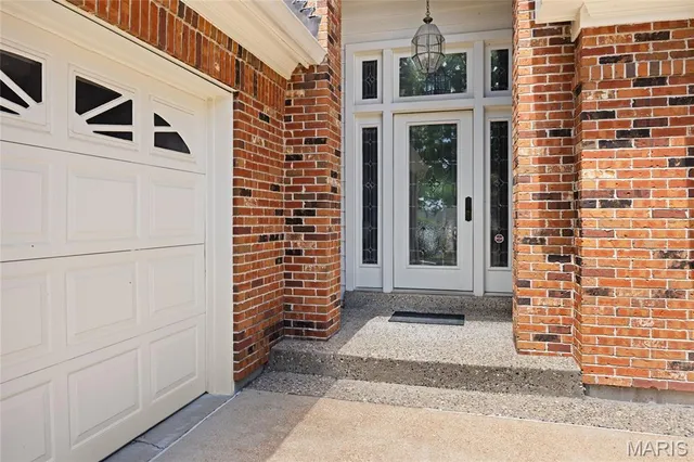 $725,000 | 14316 Spyglass Ridge, Chesterfield, MO 63017