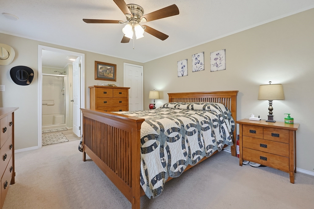 12 Fox Run Brookfield, MA 01506 - Photo 21 of 42